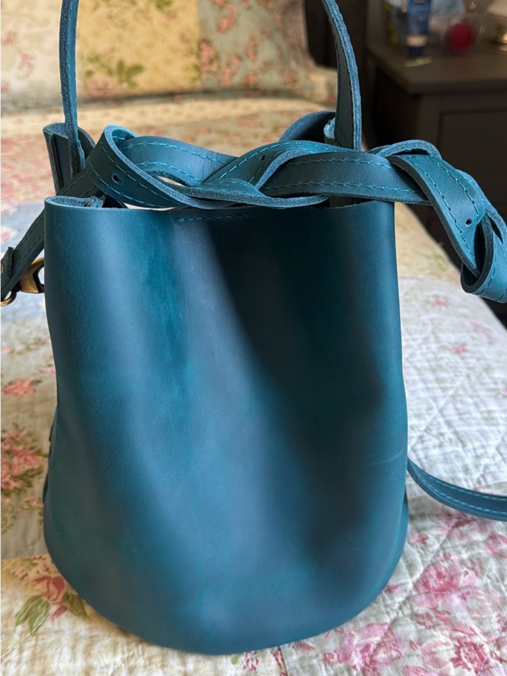 Portland leather Large Belle Bucket